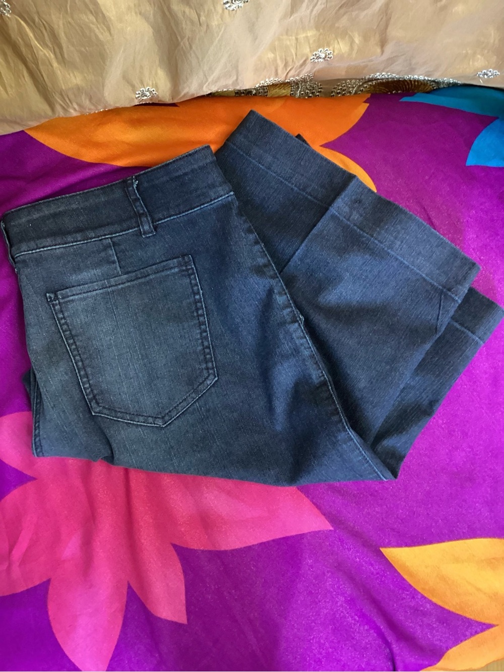 New York & Company Dark Blue Cropped Straight Jeans 16